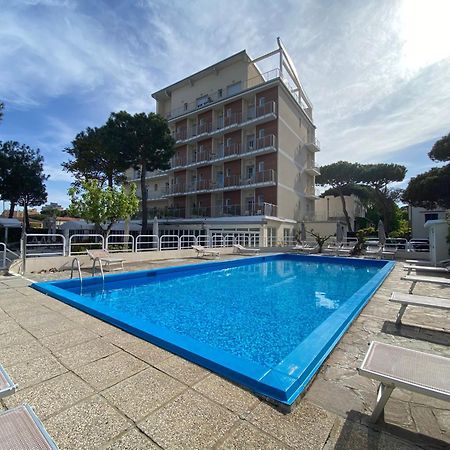 Hotel Franca ミラノ・マリッティマ エクステリア 写真