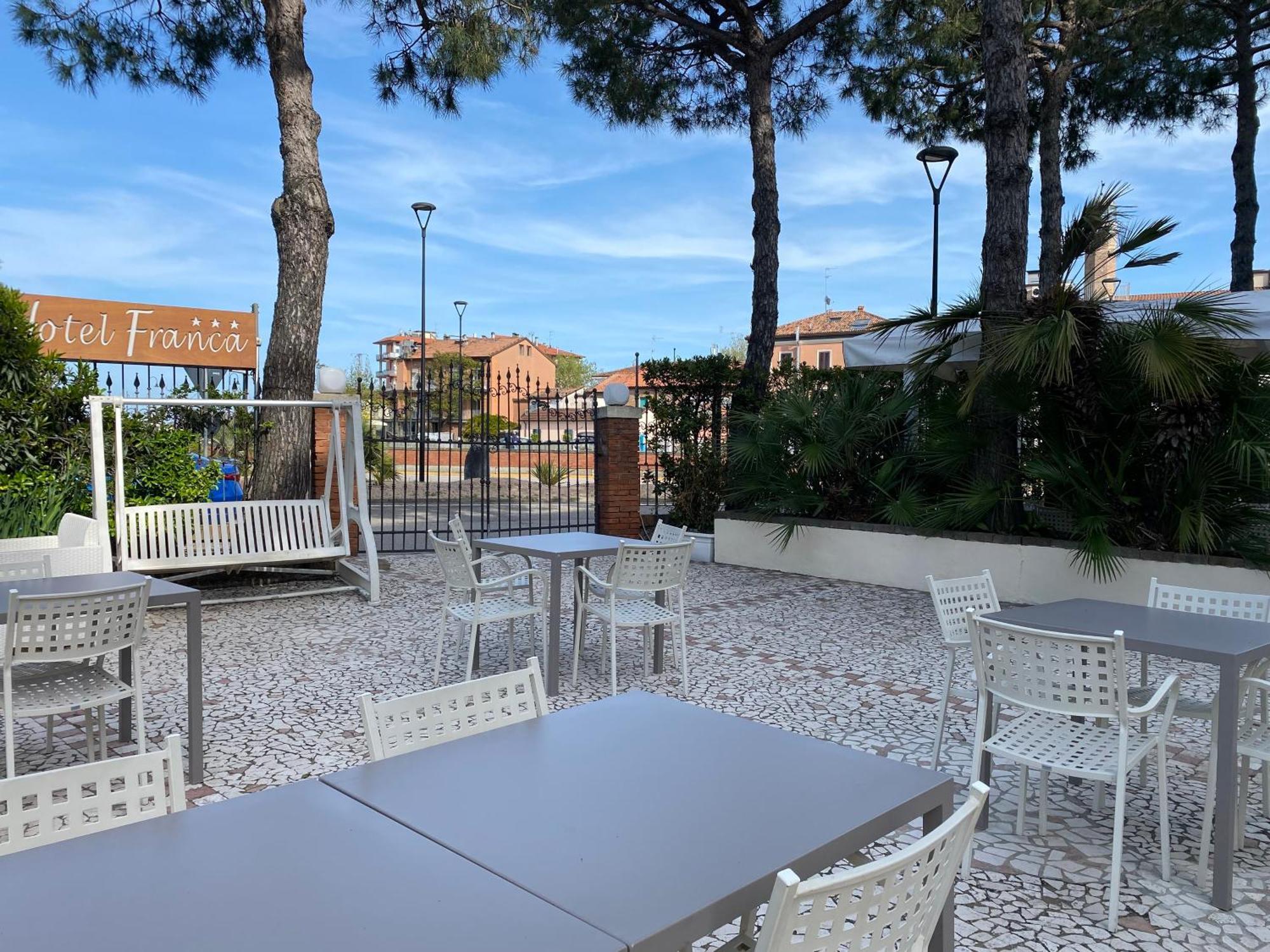 Hotel Franca ミラノ・マリッティマ エクステリア 写真
